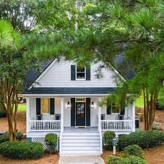 Reynolds Village Cottage